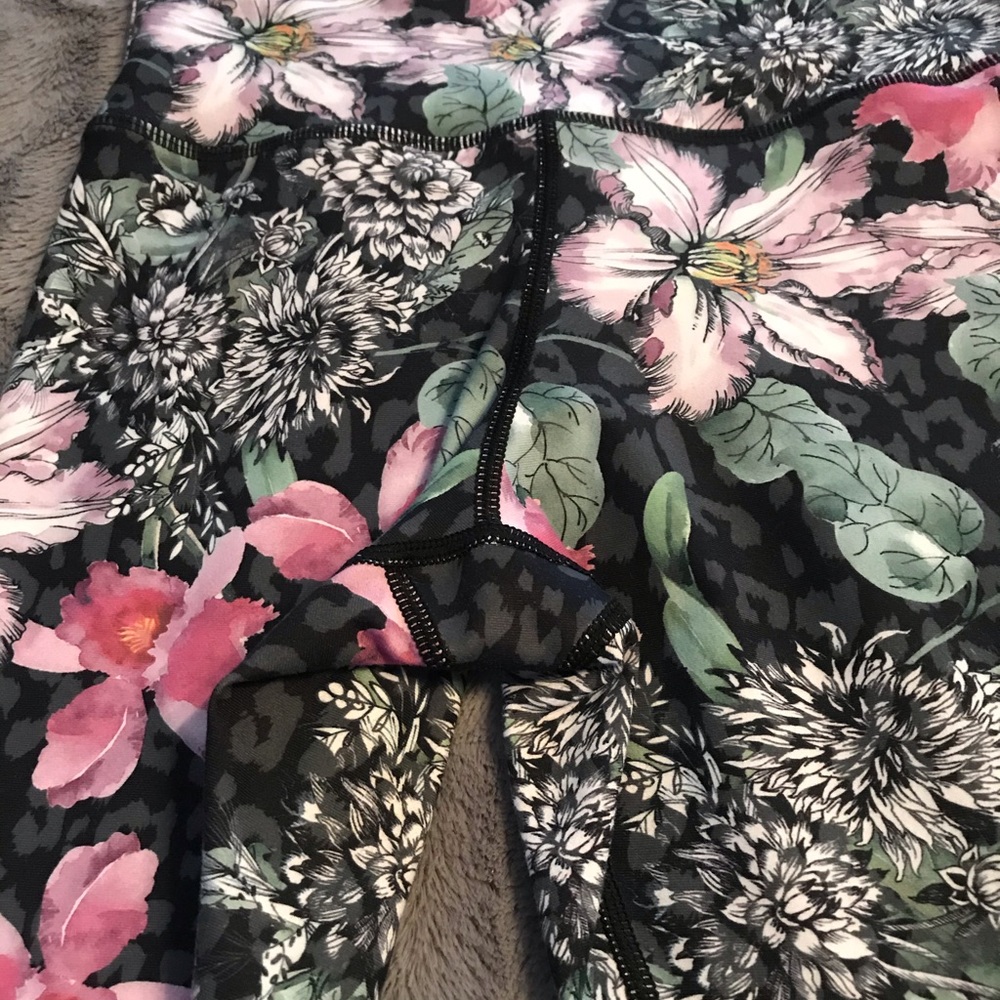 Euc Evolution And Creation Capris S - image 4